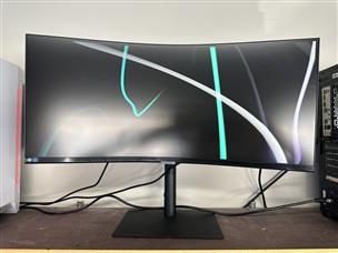 Samsung 34 WQHD 100Hz Curved Monitor